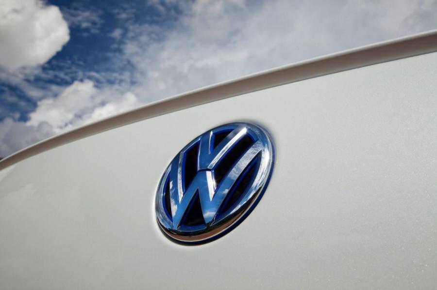  Volkswagen Jetta Hybrid 2012 года  (фото 67 из 133)